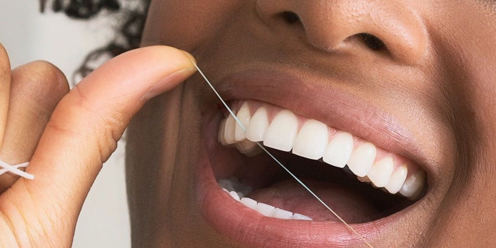 oral care measures flossing techniques